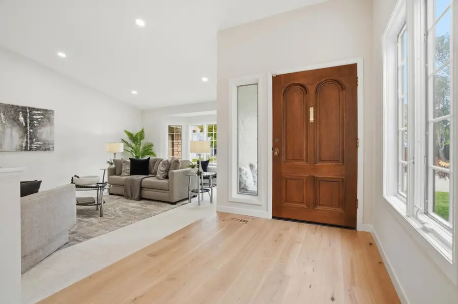 119 Mesa Verde Way, San Carlos, CA 94070 - Image #2