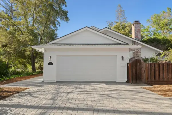 900 Los Robles Avenue, Palo Alto, CA 94306