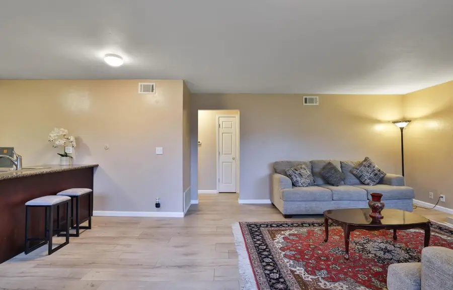 5480 Tradewinds Walkway #1, San Jose, CA 95123 - Image #2