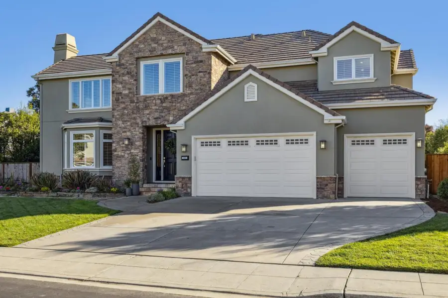 62 Spyglass Court, Half Moon Bay, CA 94019 - Image #2