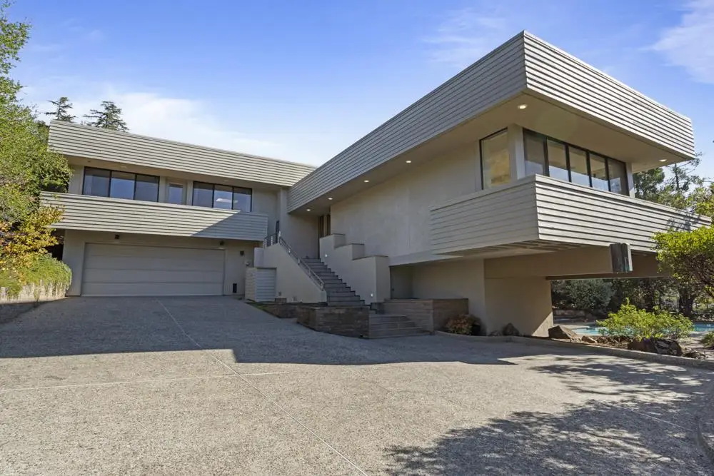 200 Cherokee Way, Portola Valley, CA 94028 - Image #1