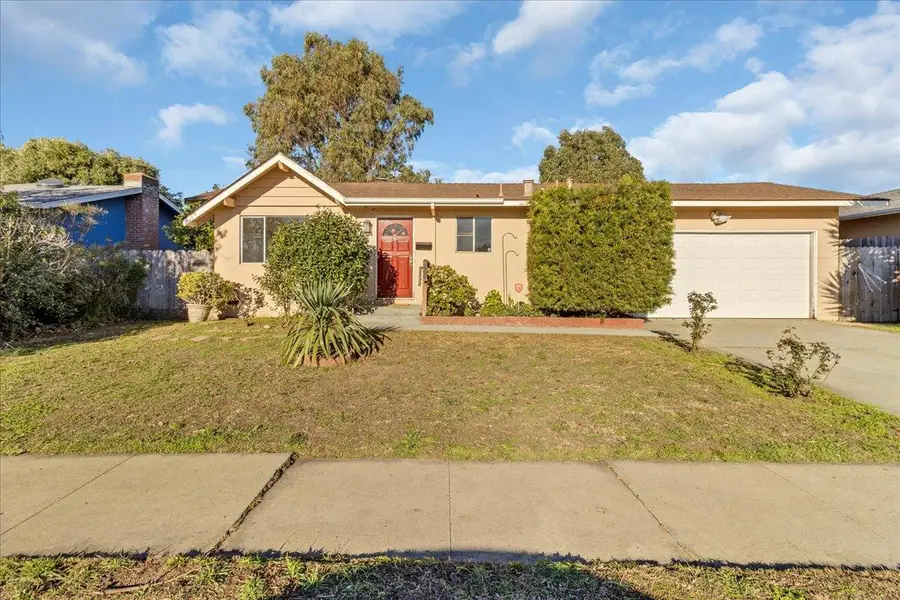 344 Pueblo Drive, Salinas, CA 93906 - Image #3