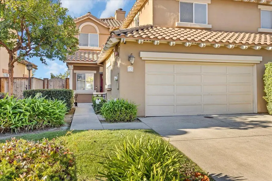 949 Nantucket Boulevard #11, Salinas, CA 93906 - Image #2