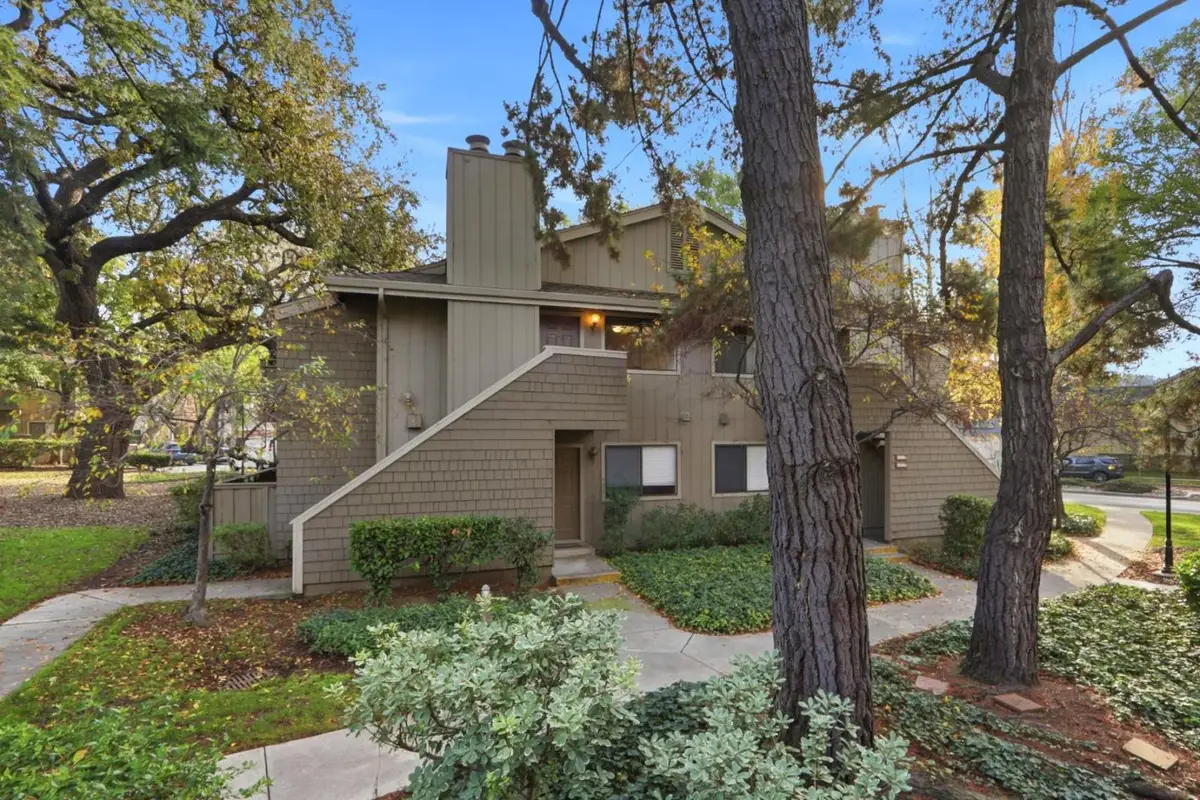 5688 Makati Circle #H, San Jose, CA 95123 - Image #1