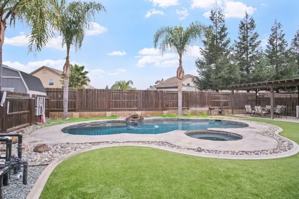 2604 Brickburg Street, Denair, CA 95316