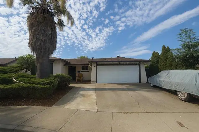 34843 Warwick Court, Fremont, CA 94555 - Image #1