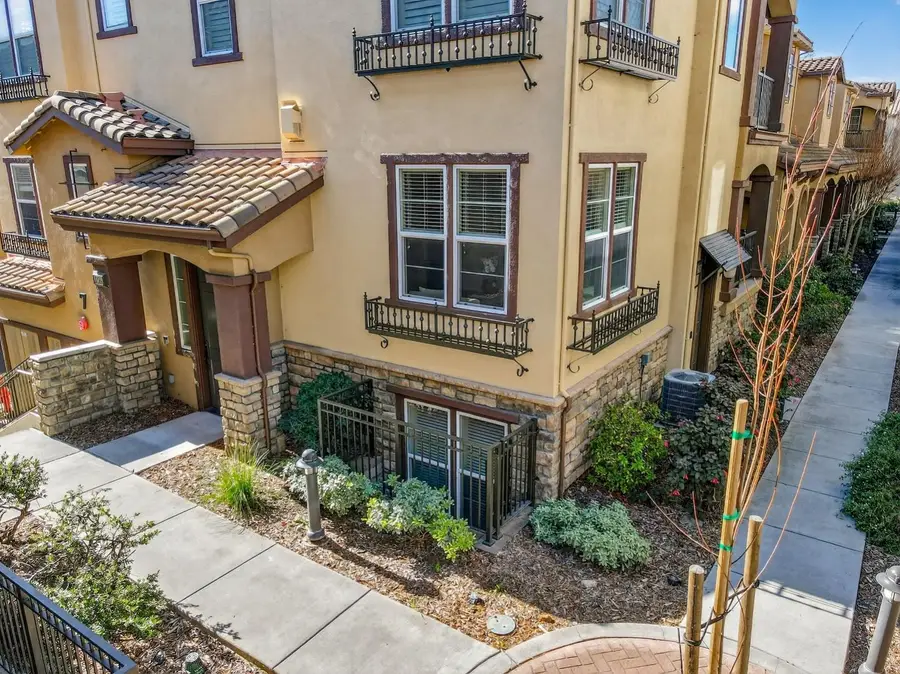 2186 Mendocino Lane, San Jose, CA 95124 - Image #2