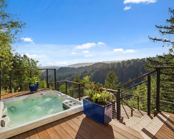 11207 Lake Boulevard, Felton, CA 95018