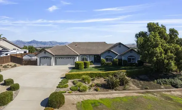 1431 Union Heights, Hollister, CA 95023