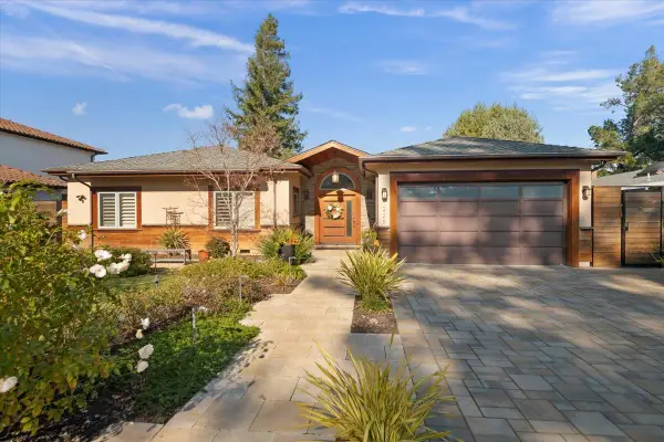 1225 Altamead Drive, Los Altos, CA 94024