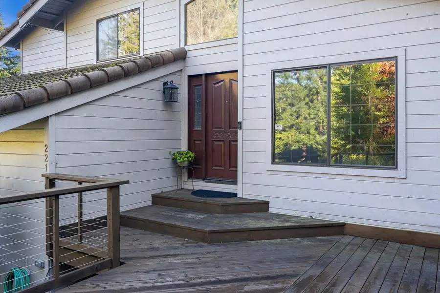 22116 Call Of The Wild Road, Los Gatos, CA 95033 - Image #2