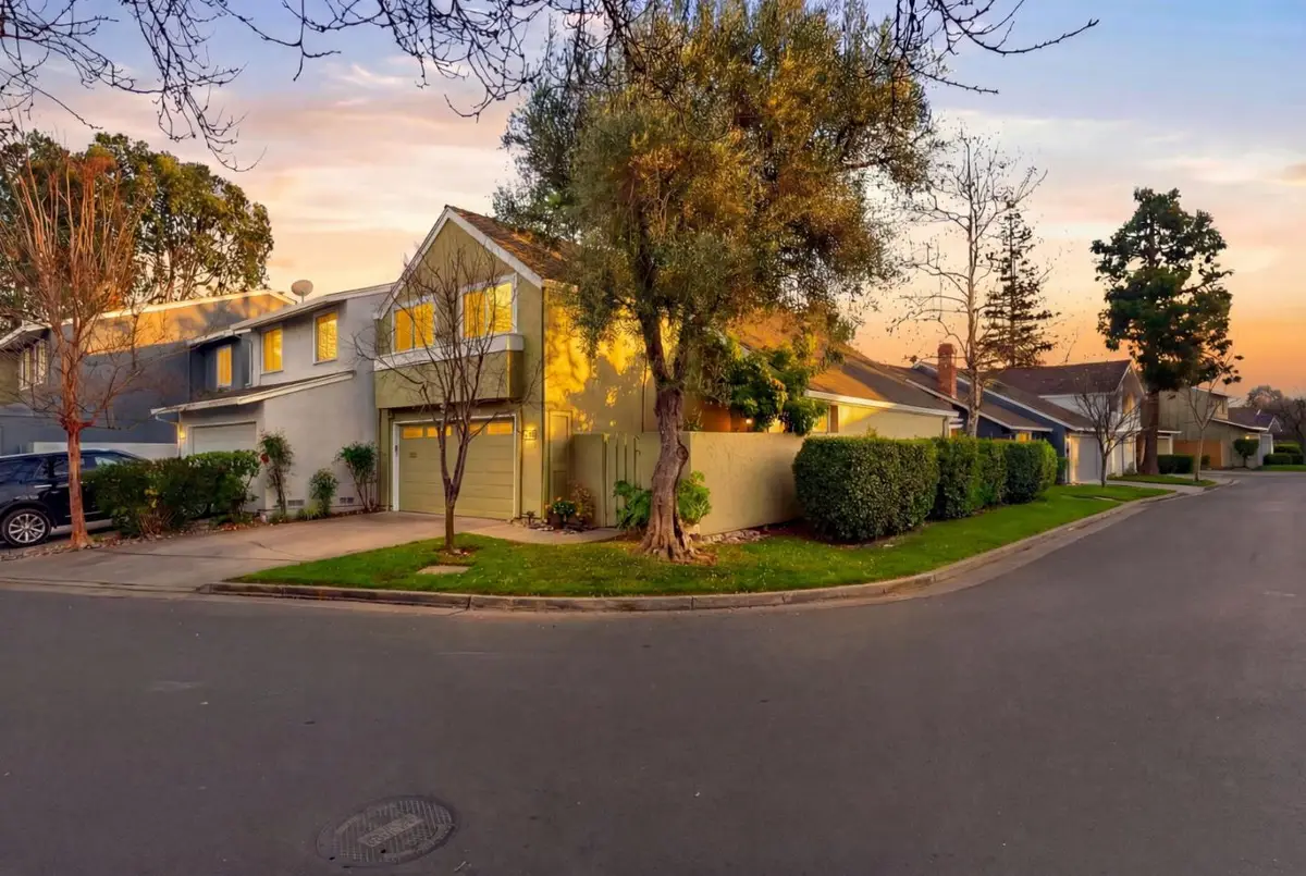 210 Elm Wood Court, Los Gatos, CA 95032 - Image #1