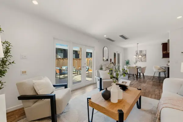 104 E Middlefield Road #B, Mountain View, CA 94043