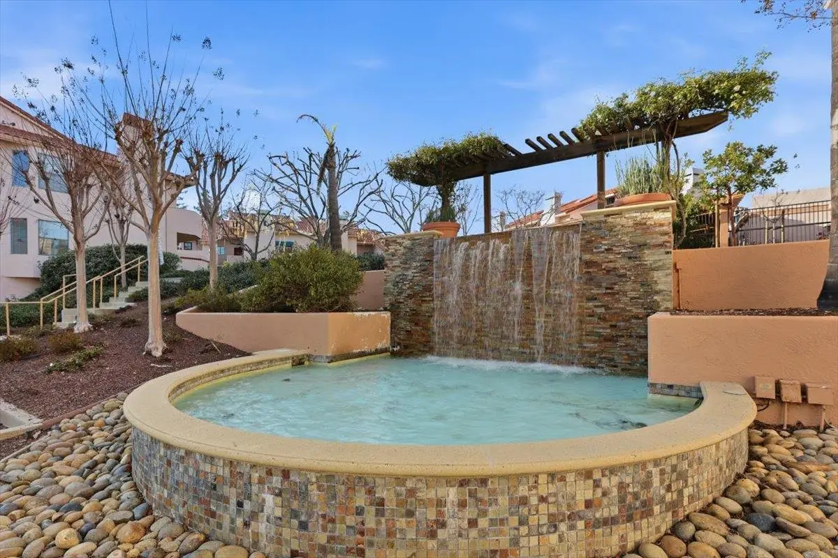 10165 Danube Dr, Cupertino, CA 95014 - #1