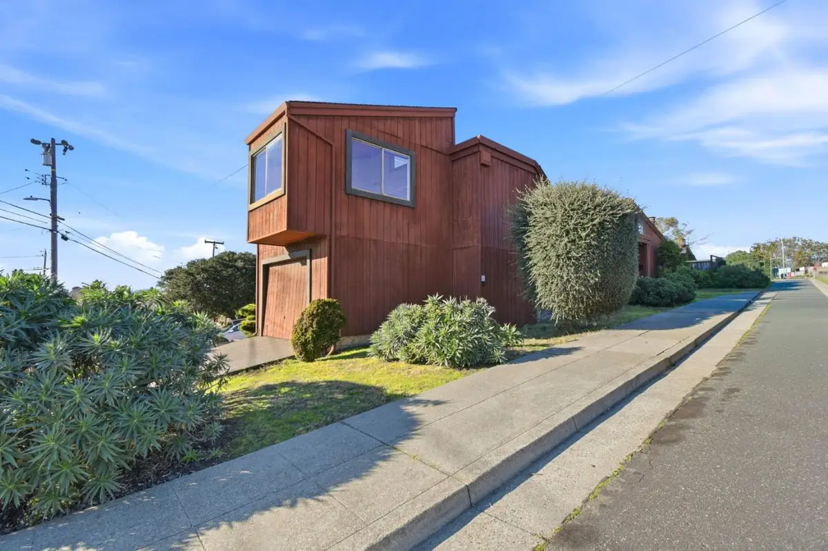 323 Humboldt Street, Richmond, CA 94805 - Image #1