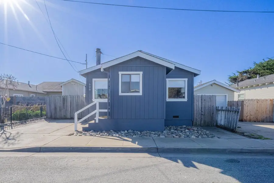520 Amador Avenue, Seaside, CA 93955 - #2