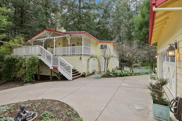 14262 Laurel Place, Guerneville, CA 95446