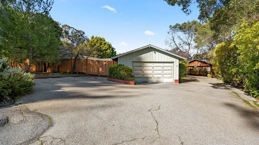 1216 Marlborough Road, Hillsborough, CA 94010 - Image #3