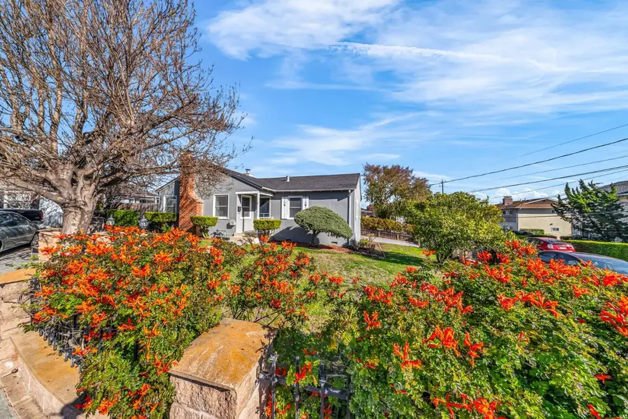 10 Colegrove Court, San Mateo, CA 94403 - Image #2