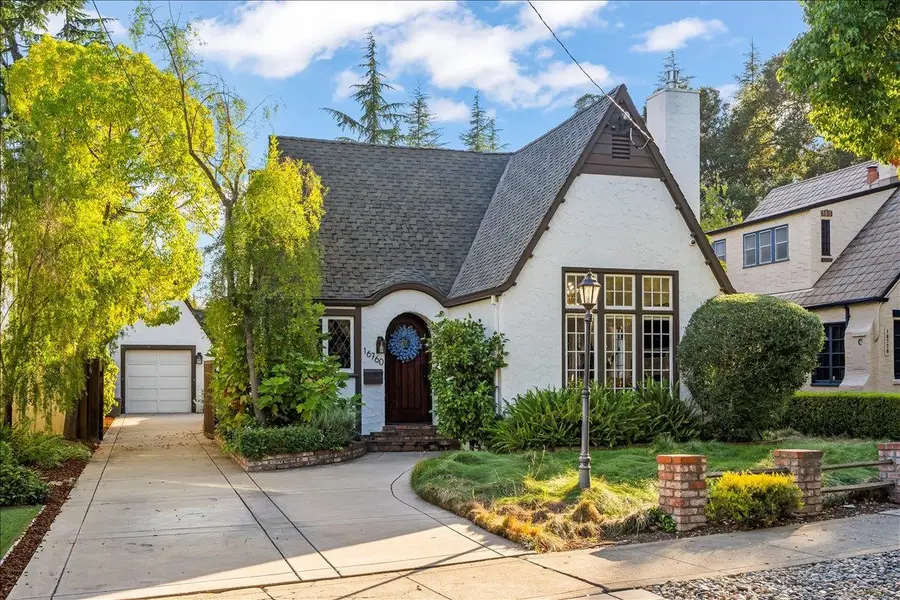 16760 Magneson Loop, Los Gatos, CA 95032 - Image #2