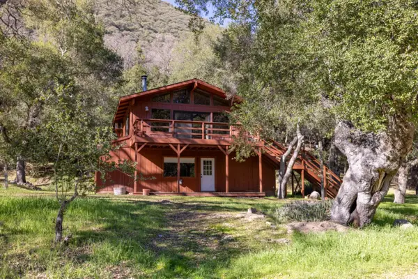 42250 Carmel Valley Road, Greenfield, CA 93927