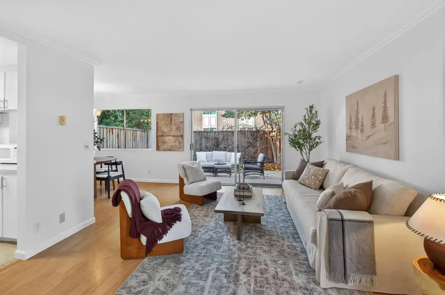 108 E Middlefield Road #A, Mountain View, CA 94043 - #2