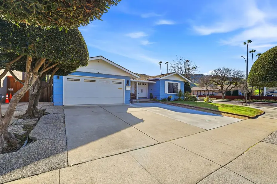 366 Curie Drive Drive, San Jose, CA 95119 - Image #2