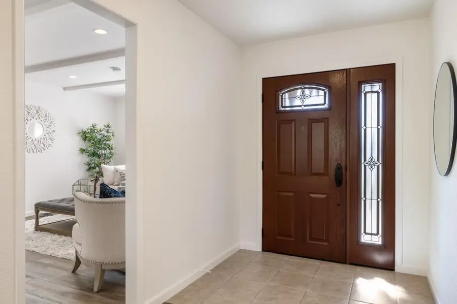 961 Harney Way, Sunnyvale, CA 94087 - Image #2