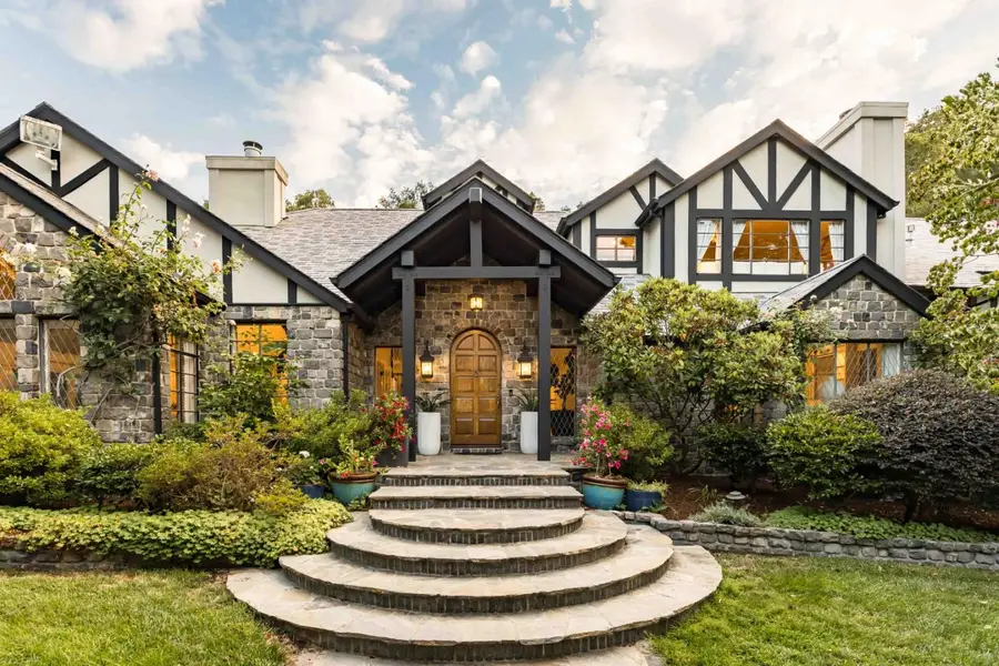 976 Laurel Glen Drive, Palo Alto, CA 94304 - Image #2