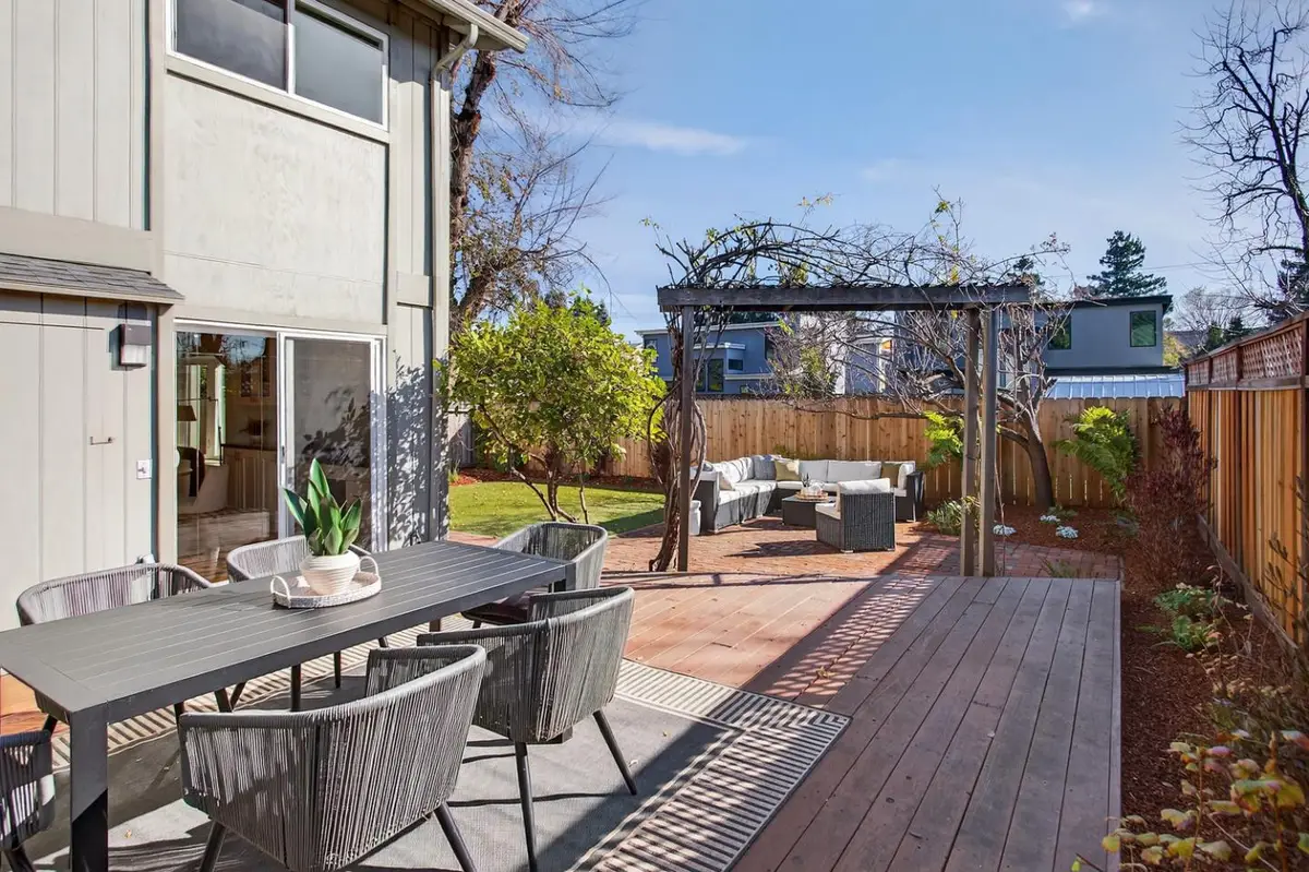 83 Devonshire Avenue #7, Mountain View, CA 94043 - Image #1