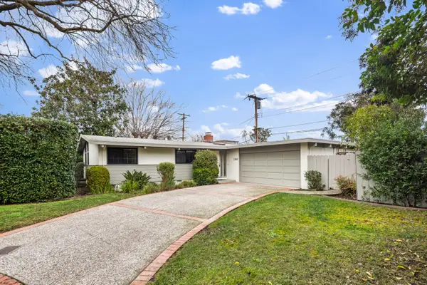 3866 Corina Way, Palo Alto, CA 94303