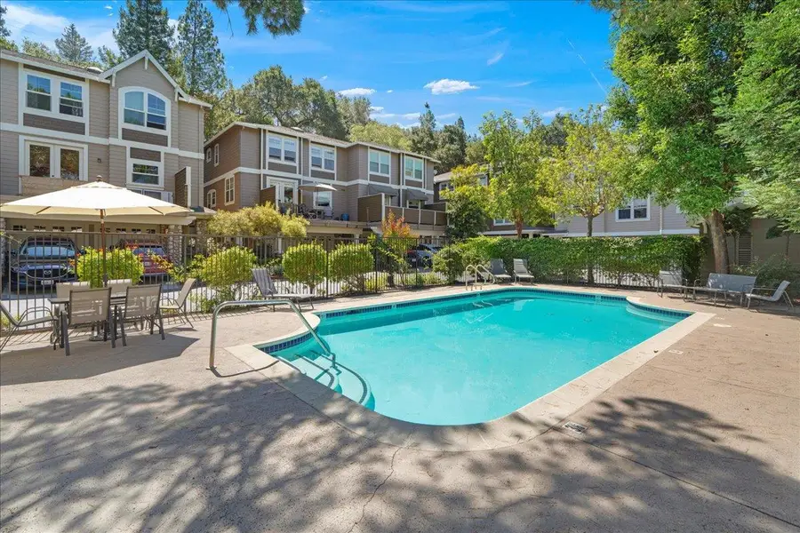 182 Cuesta De Los Gatos, Los Gatos, CA 95032 - Image #3