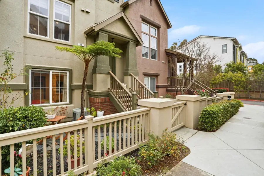 70 Towne Circle, Mountain View, CA 94040 - Image #3