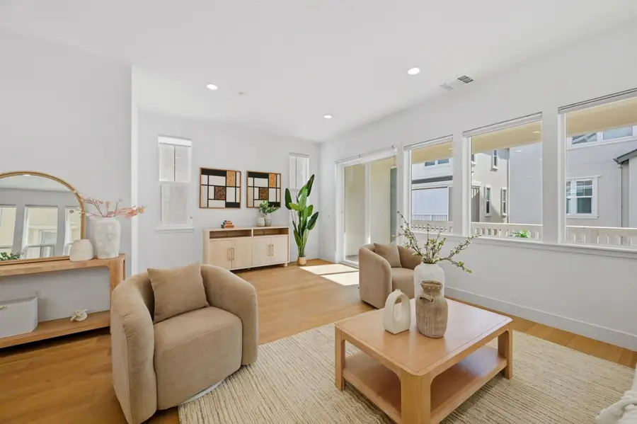 37471 Bay Crest Road, Newark, CA 94560 - Image #3