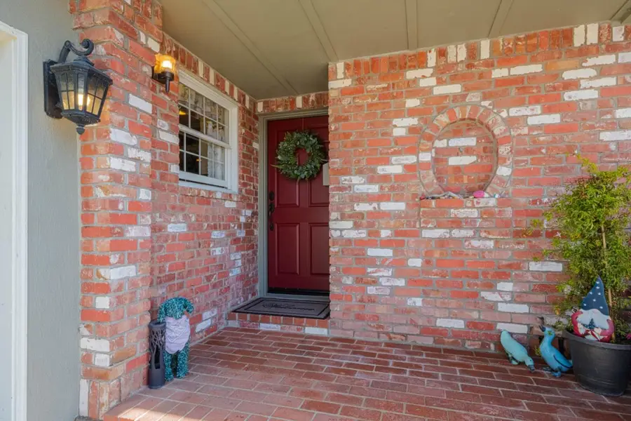 730 Lemos Avenue, Salinas, CA 93901 - Image #2