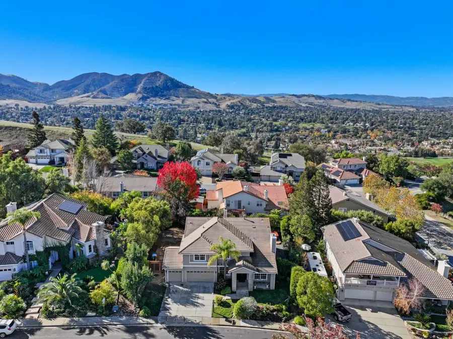 102 Forest Hill Drive, Clayton, CA 94517 - Image #2