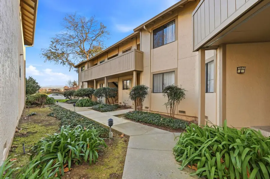 1008 N Abbott Avenue, Milpitas, CA 95035 - Image #2
