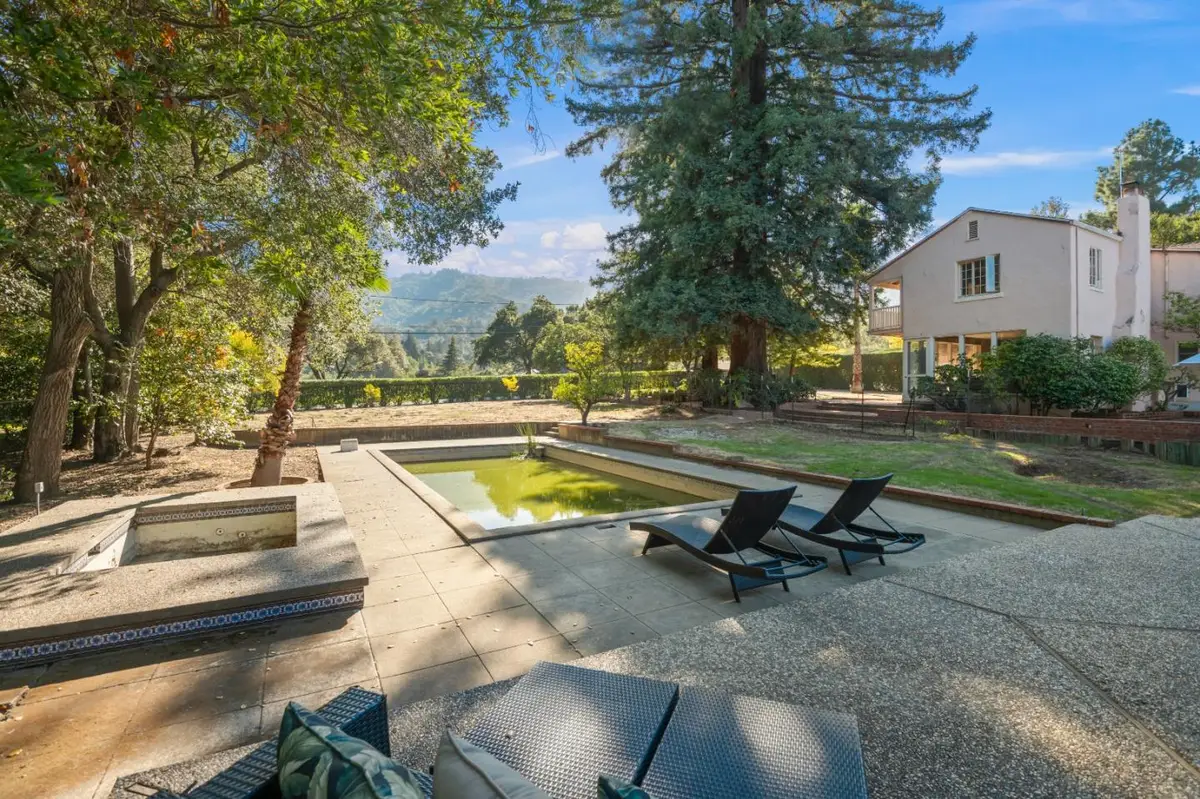 19605 Glen Una Drive, Saratoga, CA 95070 - #1