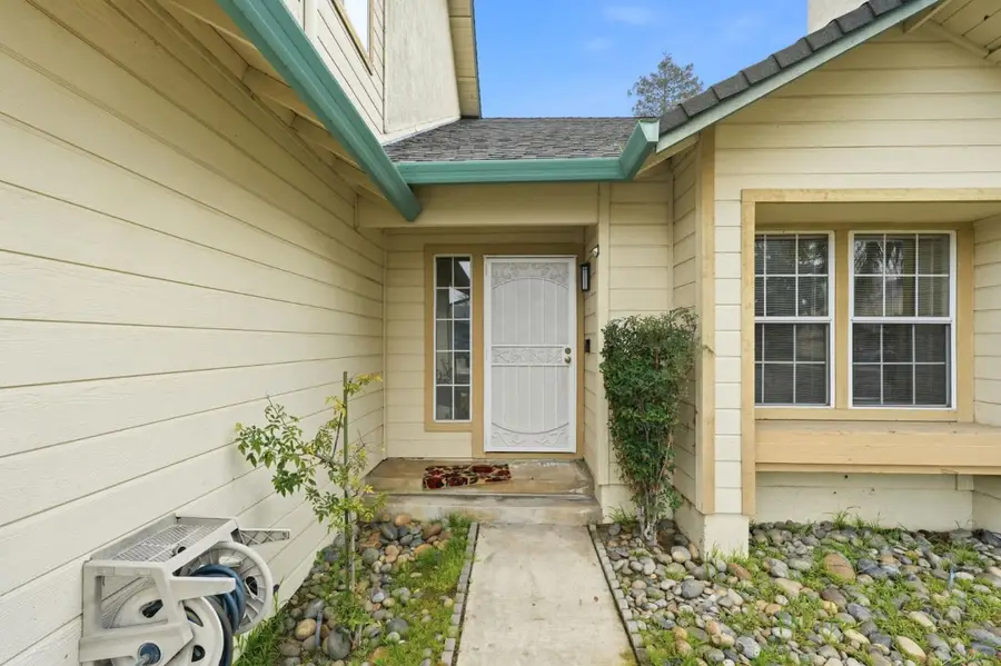 15150 Hollyhock Court, Lathrop, CA 95330 - Image #3