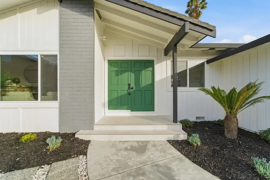 1462 Goldrush Court, San Jose, CA 95131 - Image #3