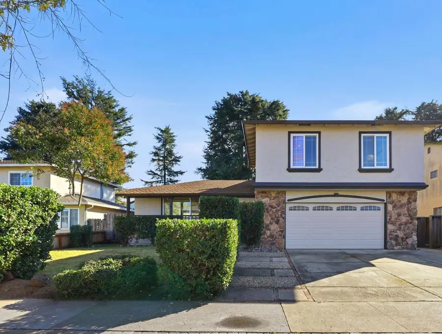 750 W 9th Street, Gilroy, CA 95020 - Image #2