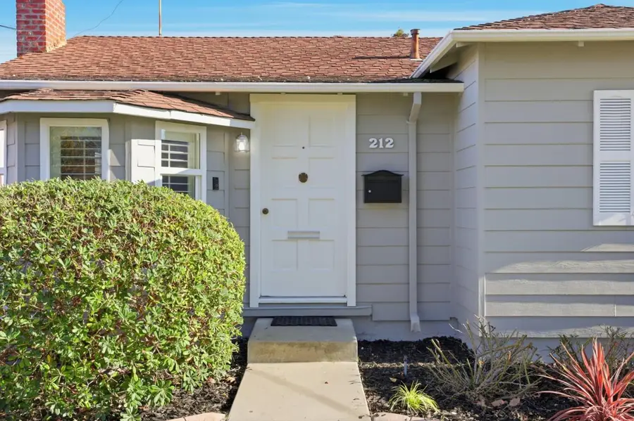 212 S Cragmont Avenue, San Jose, CA 95127 - Image #3