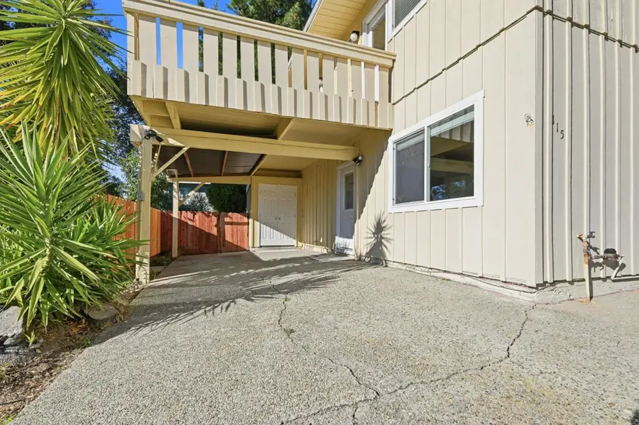 115 Christel Oaks Drive, Scotts Valley, CA 95066 - Image #3