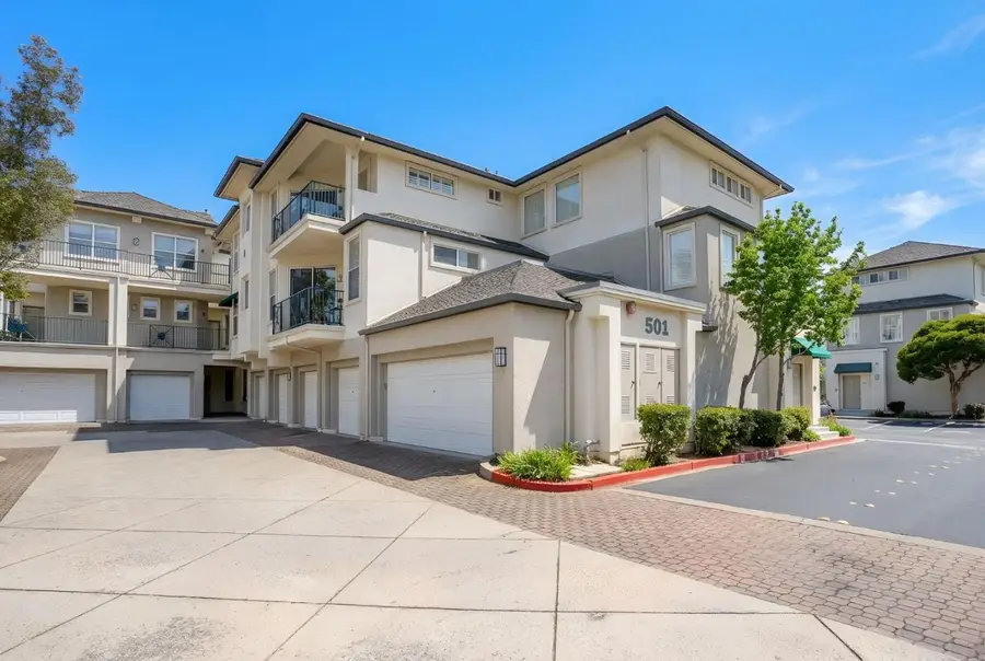 501 Baltic Circle #539, Redwood City, CA 94065 - #3