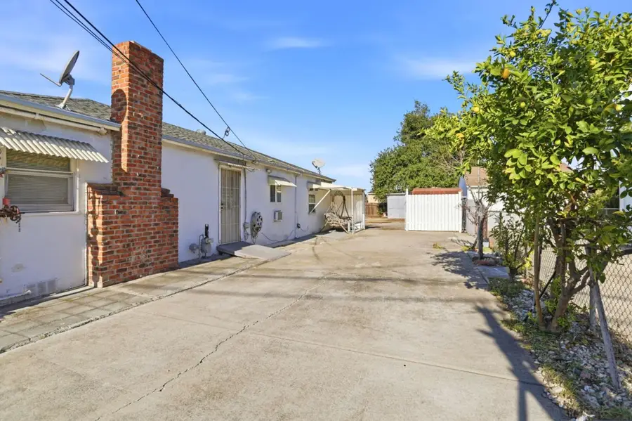 2935 Mckee Road, San Jose, CA 95127 - #3