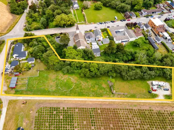 393 Stage Road, Pescadero, CA 94060