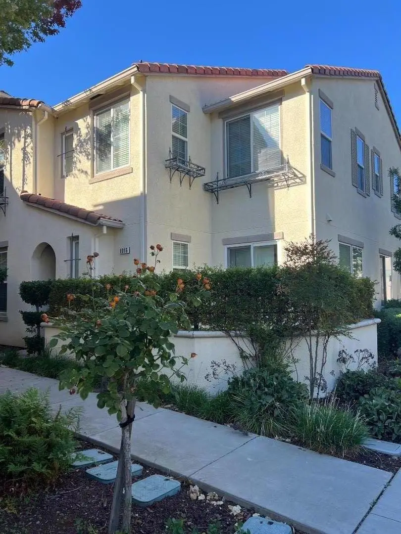 1016 Sallie Lane, Tracy, CA 95376 - #1