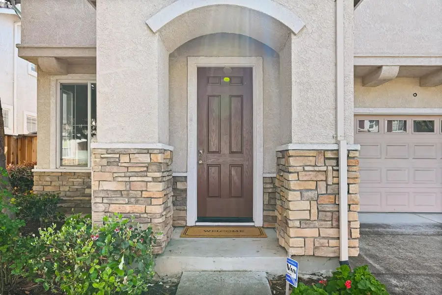 34306 Torrey Pine Ln, Union City, CA 94587 - #3