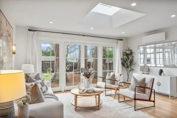 911 Vera Avenue, Redwood City, CA 94061