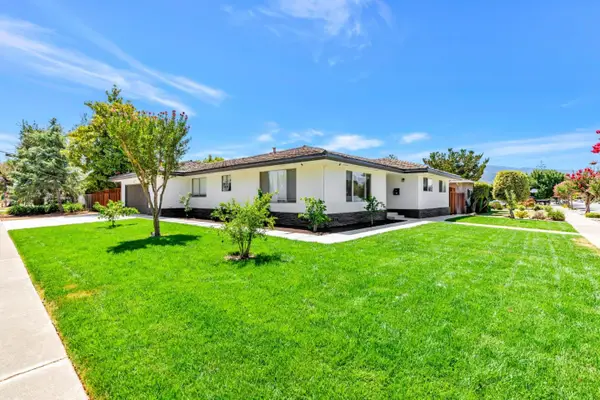 700 Eschenburg Drive, Gilroy, CA 95020